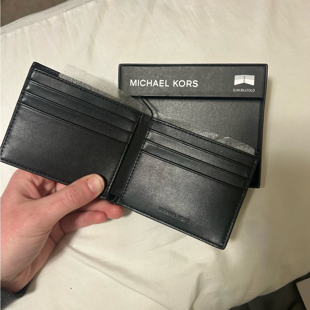 Michael Kors Charcoal Monogram Wallet - Picture 2 of 4